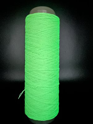 Luminoso brilho no escuro Fios de crochê FDY para tecelagem de tricô