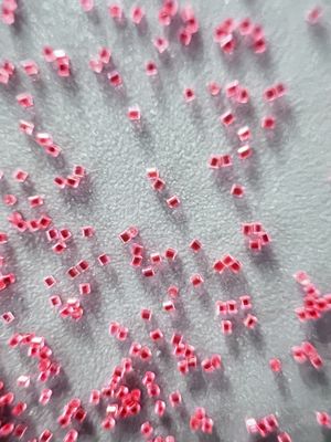 Meio de exploração de plástico de nylon vermelho 0,3*0,3 mm