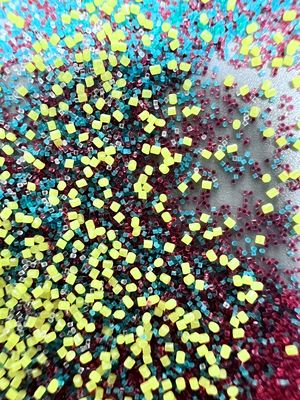 0.5*0.5mm Polyamida de Nylon para explosão de contas de plástico cilíndrico